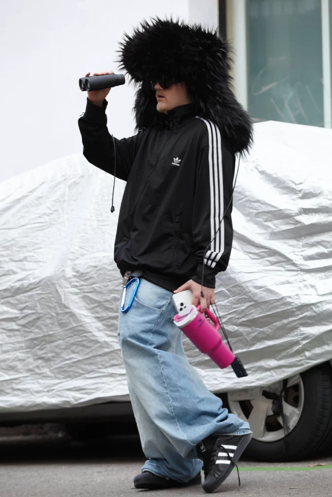 directora de arte en proyecto creativo de moda